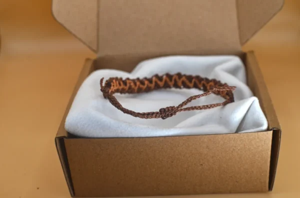 MICRO MACRAME NÁRAMEK - HNĚDOŽLUTÝ - Obrázek 3