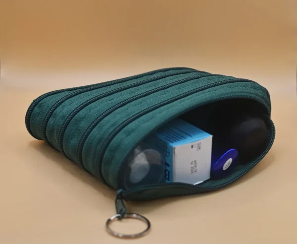 ZIPOVÁ KOSMETICKÁ TAŠTIČKA - TMAVĚ ZELENÁ - Image 3