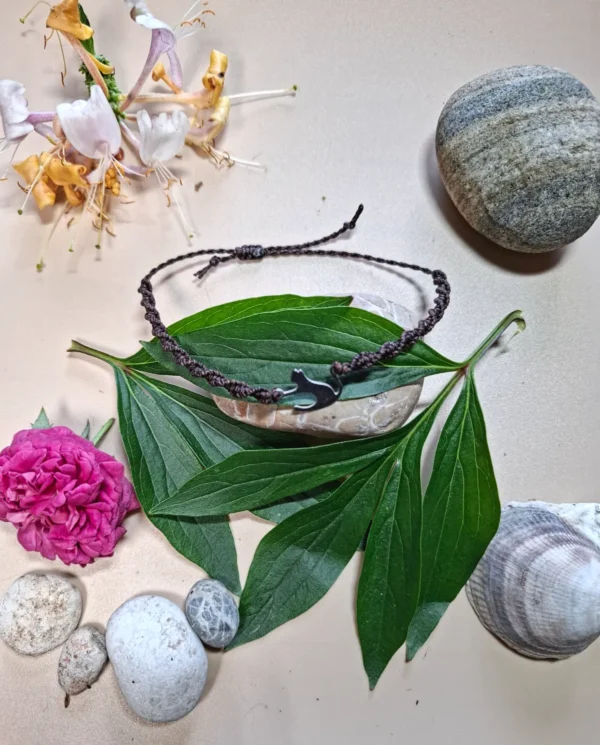 Náramek micro macrame s kočkou