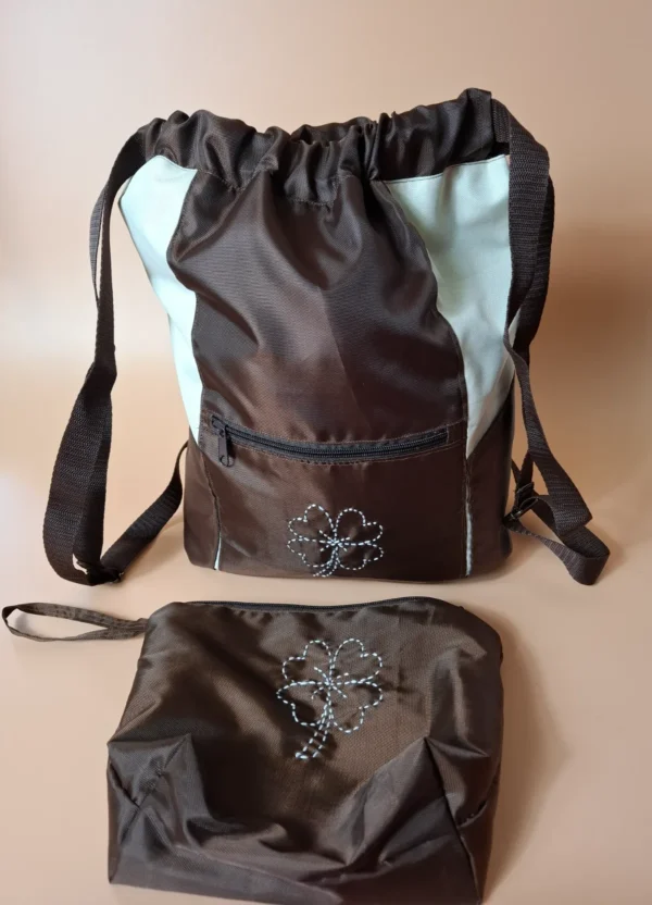 skládací batoh s taštičkou z kočárkoviny