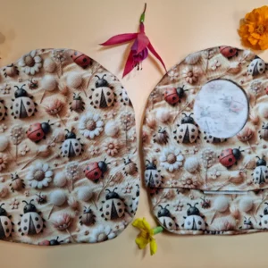 Stomický obal z jemného pružného bavlněného úpletu.