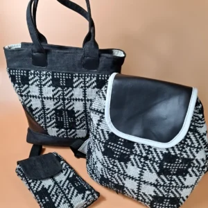 Praktický set batůžek, taška, pouzdro na mobil z upcyklovaného svetru