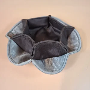 Látkový košíček jako originální dekorace nejen na Velikonoce.